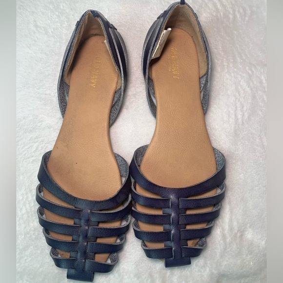Old Navy Sandals blue size 7.5-8 - Picture 3 of 3